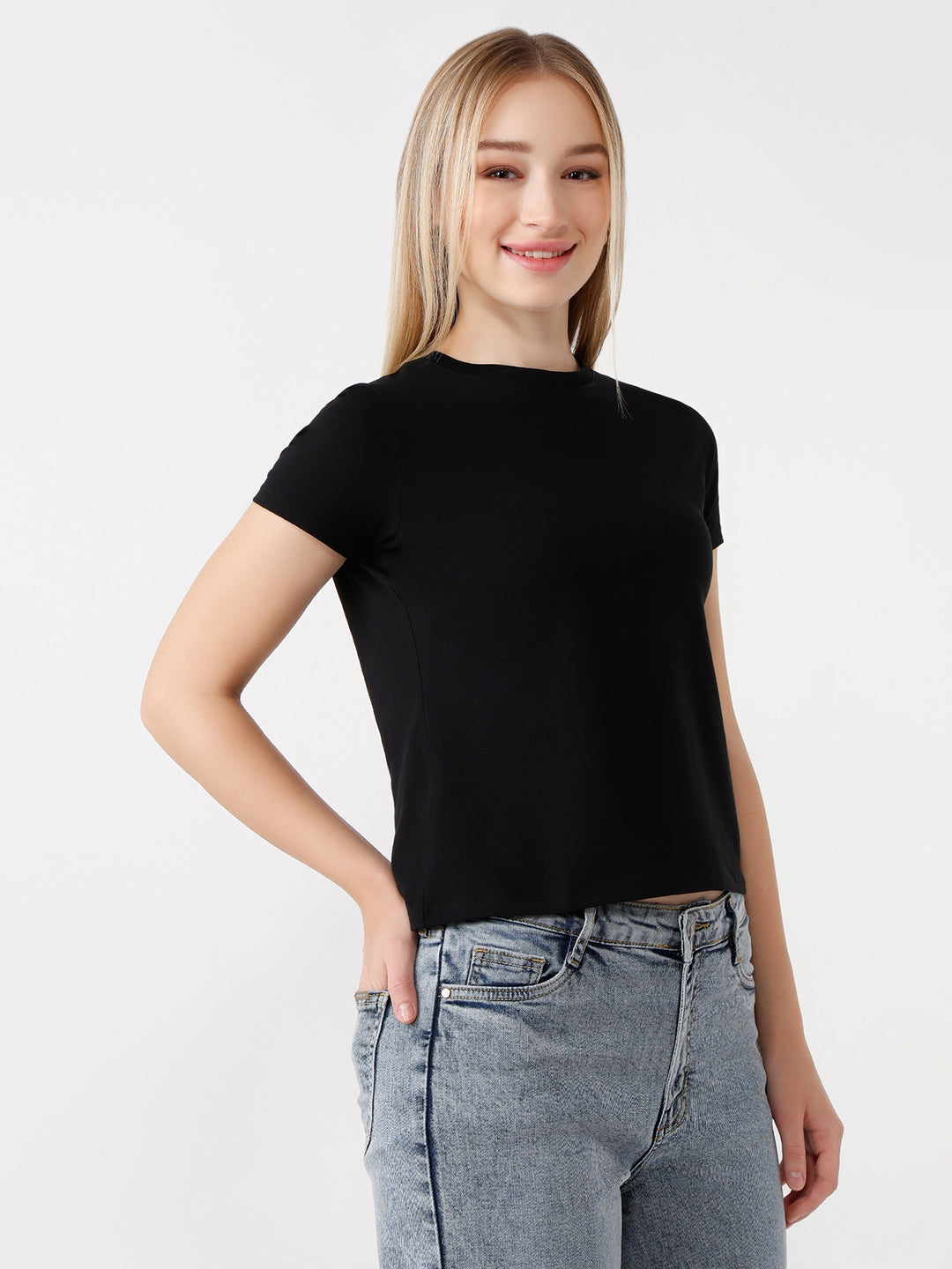 Women Solid Slim Fit T-Shirt