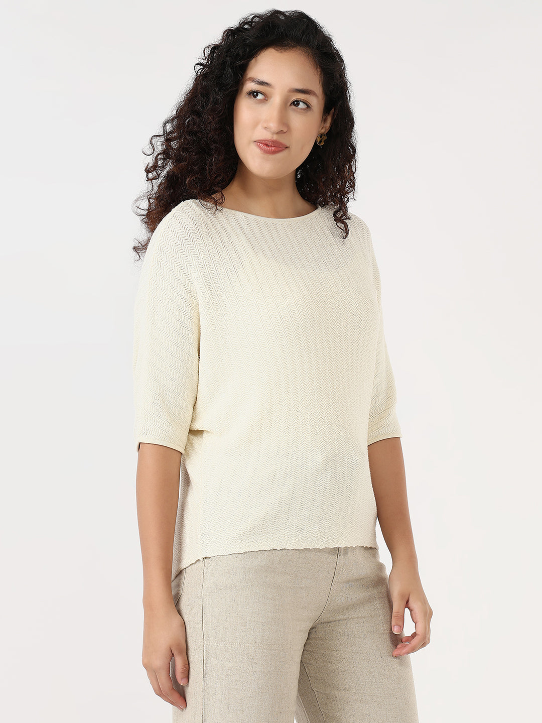 Women Ecru Slim Batsleeve Top