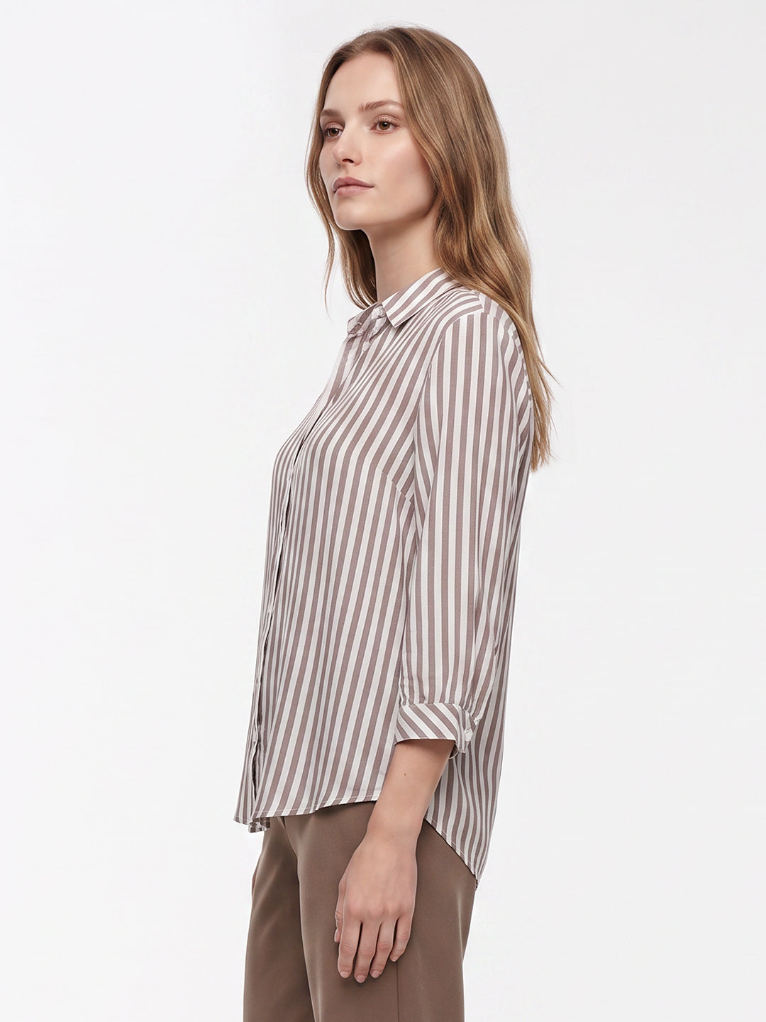 Women Mauve/White Shirt