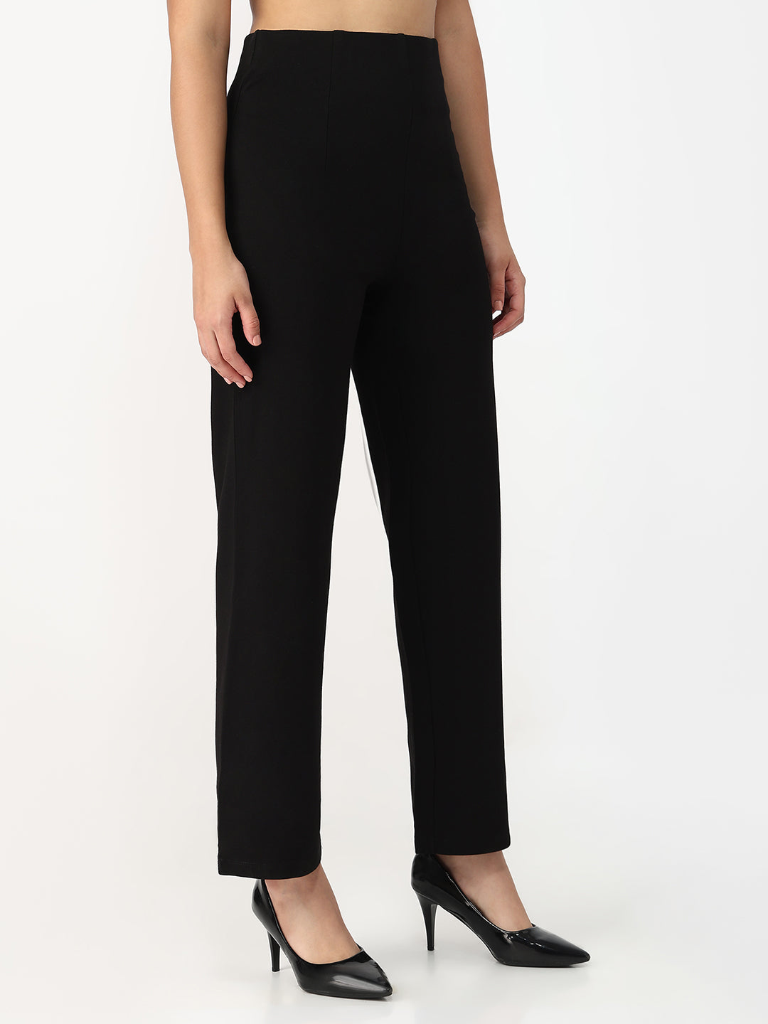 Women Black Loose Straight Fit Treggings