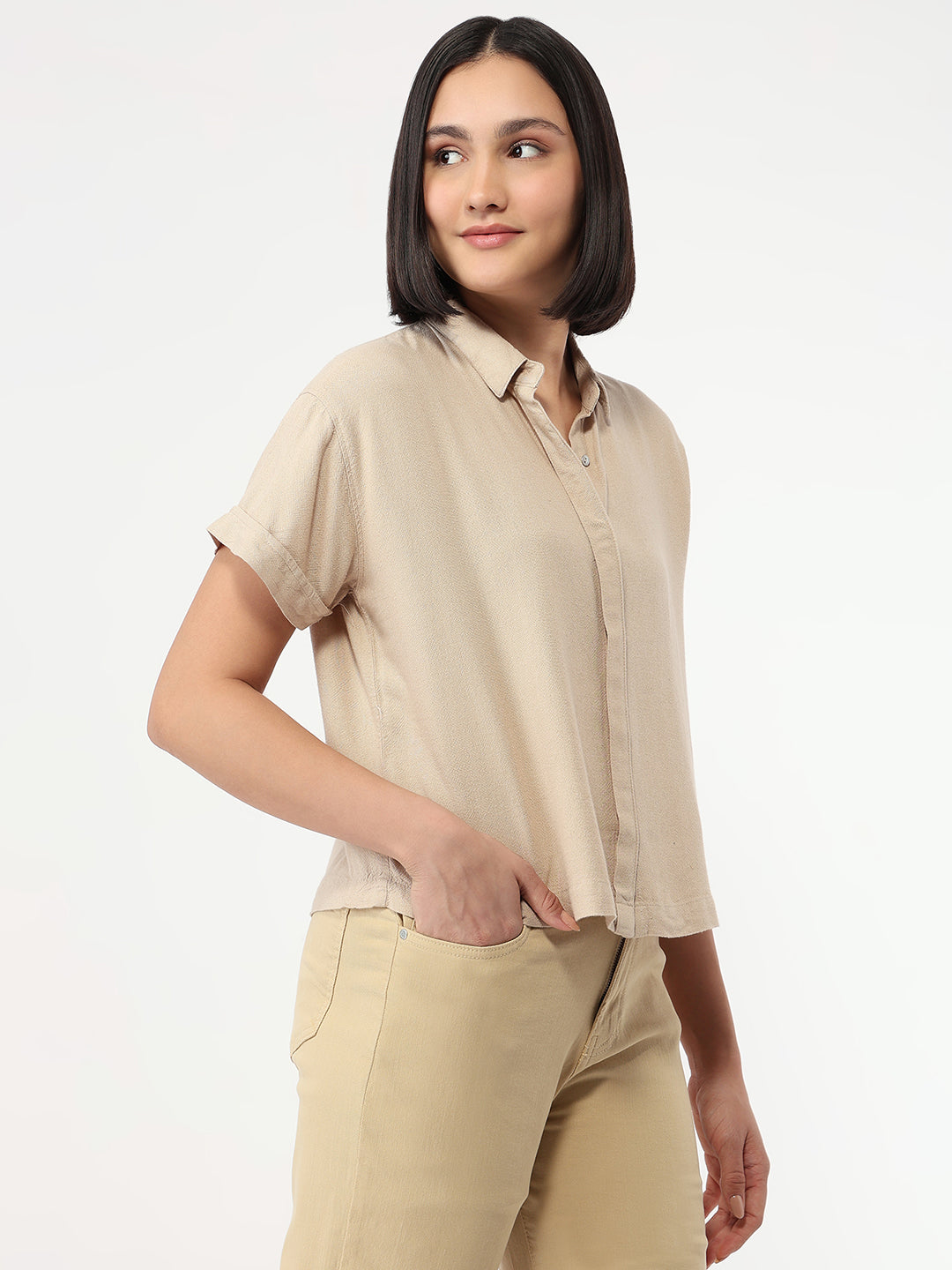 Women Oatmilk Crop Shirt