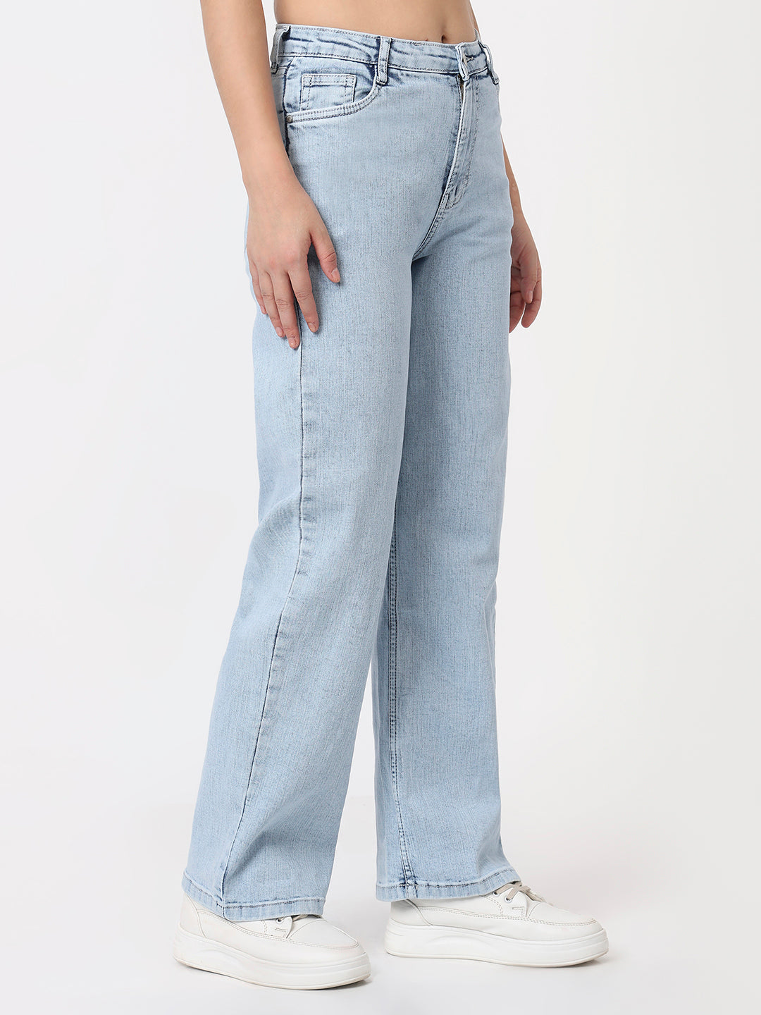 Women Light Blue High-Rise Baggy Jeans