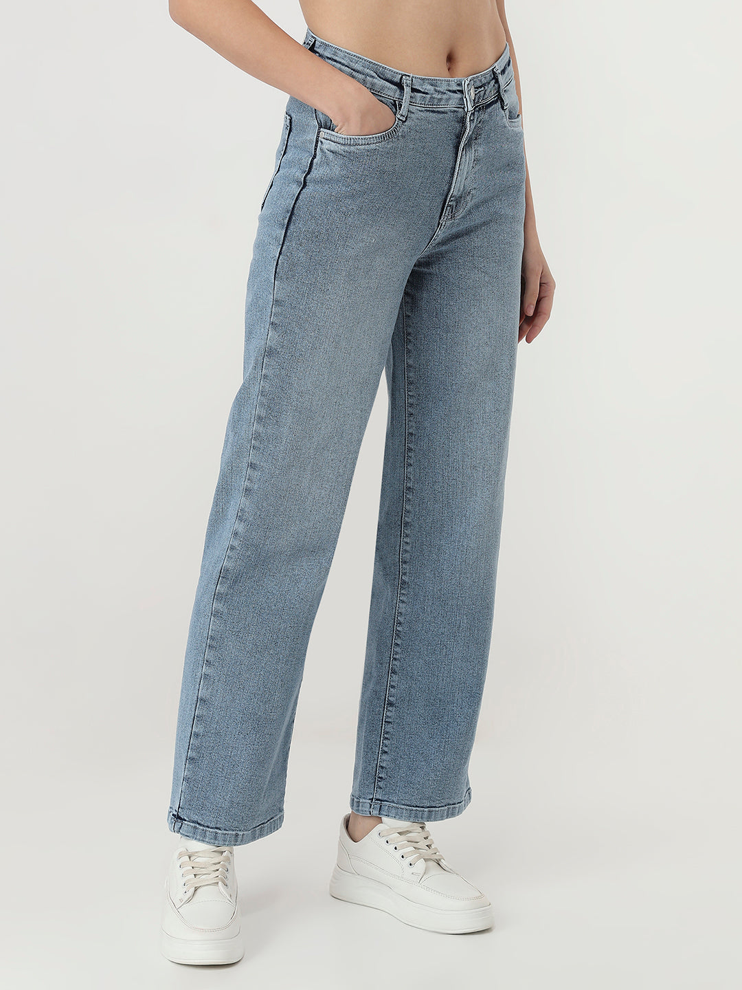 Women Light Blue Straight Fit Jeans