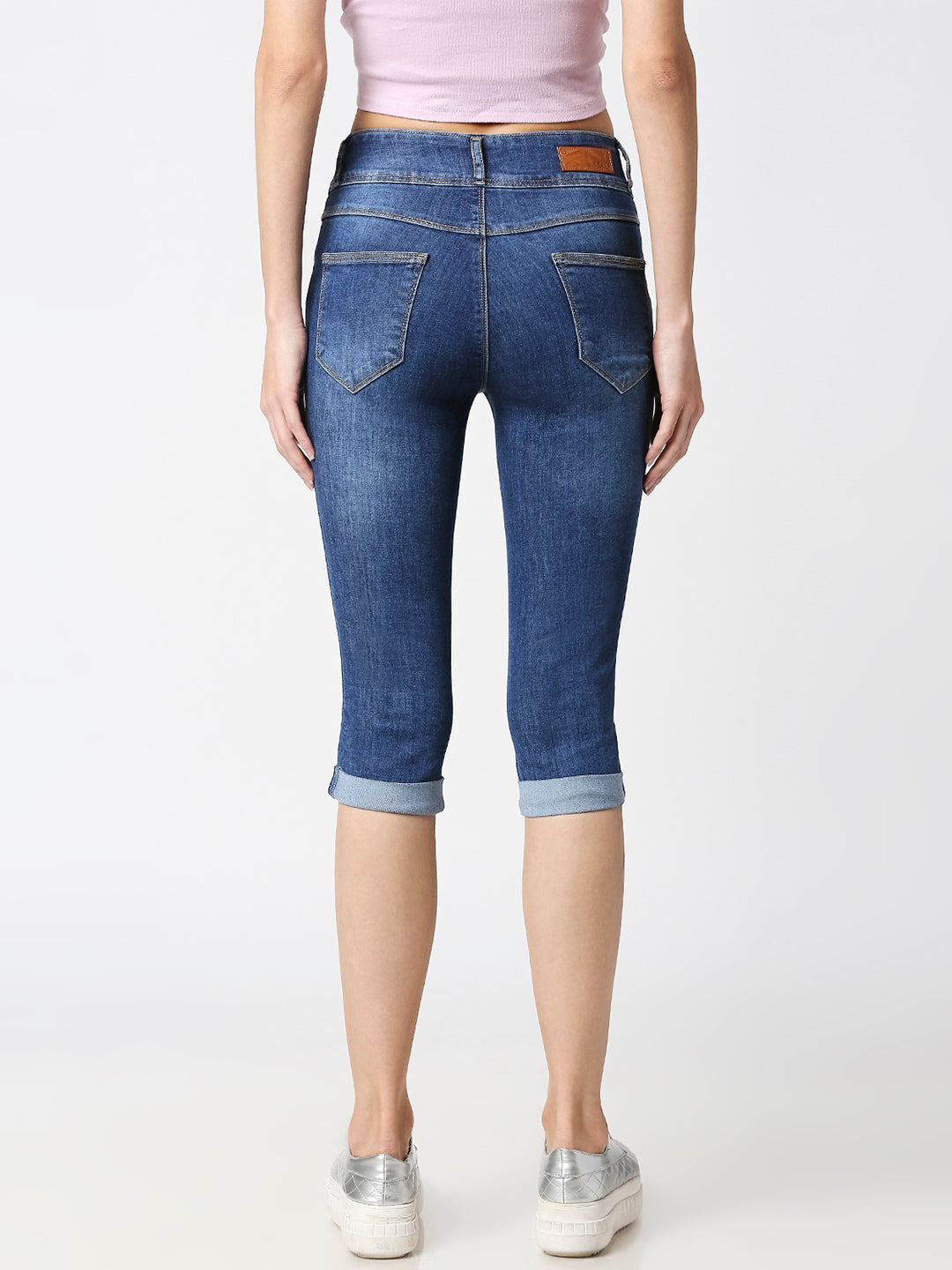 Women Blue Mid-Rise Slim Capri