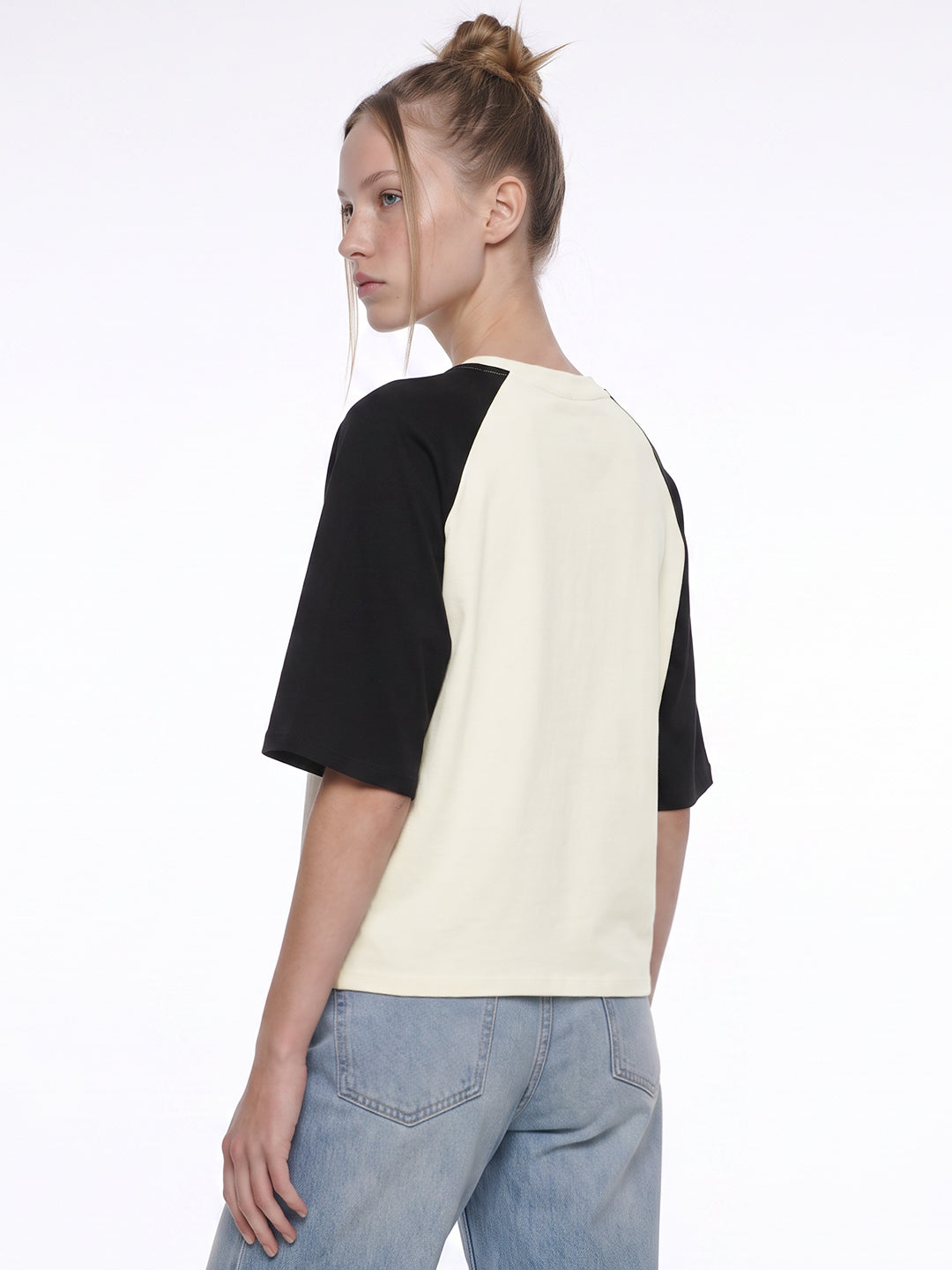 Ivory/Black Graphic Crop Tees