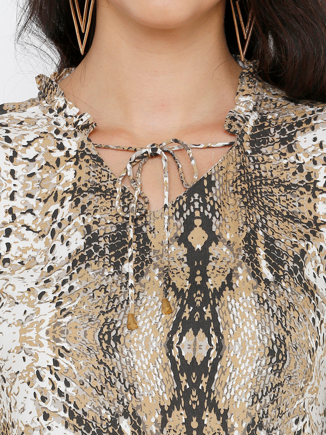 Women Snake Print With Tie-Up Neckline Printed Top