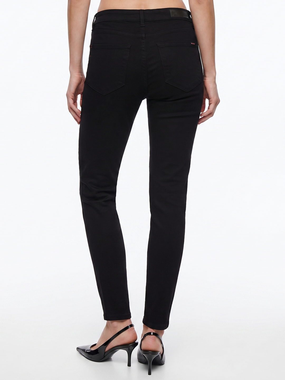 Women Black High-Rise Skinny Jeans