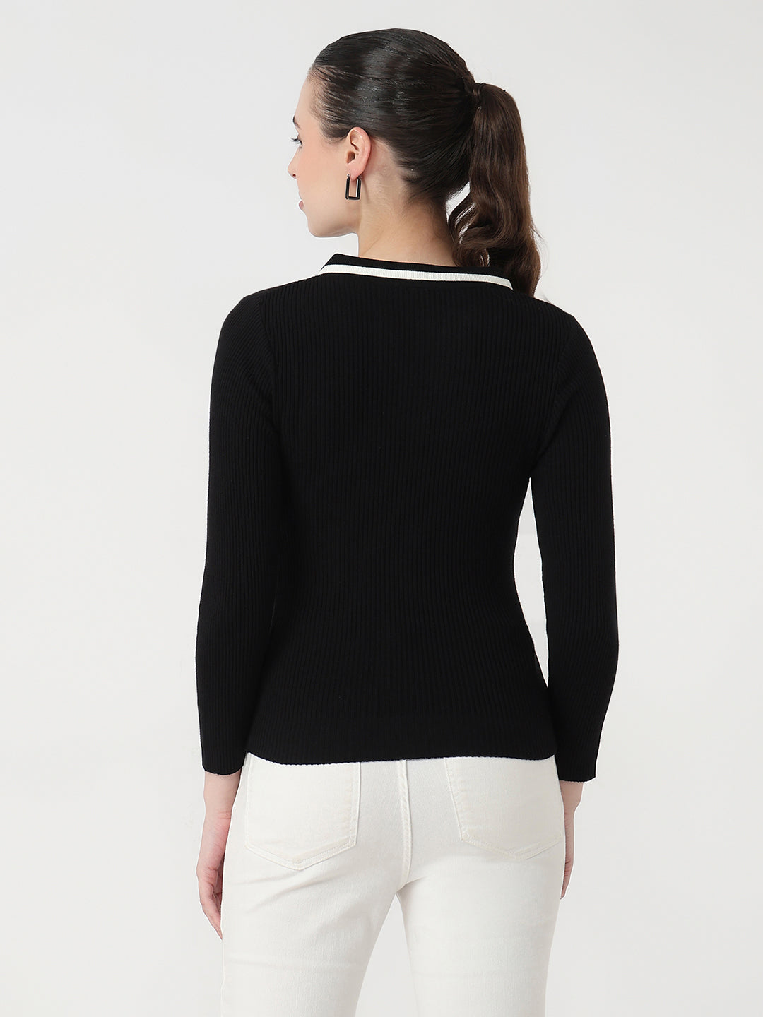 Women Black Slim Fit Flat Knit