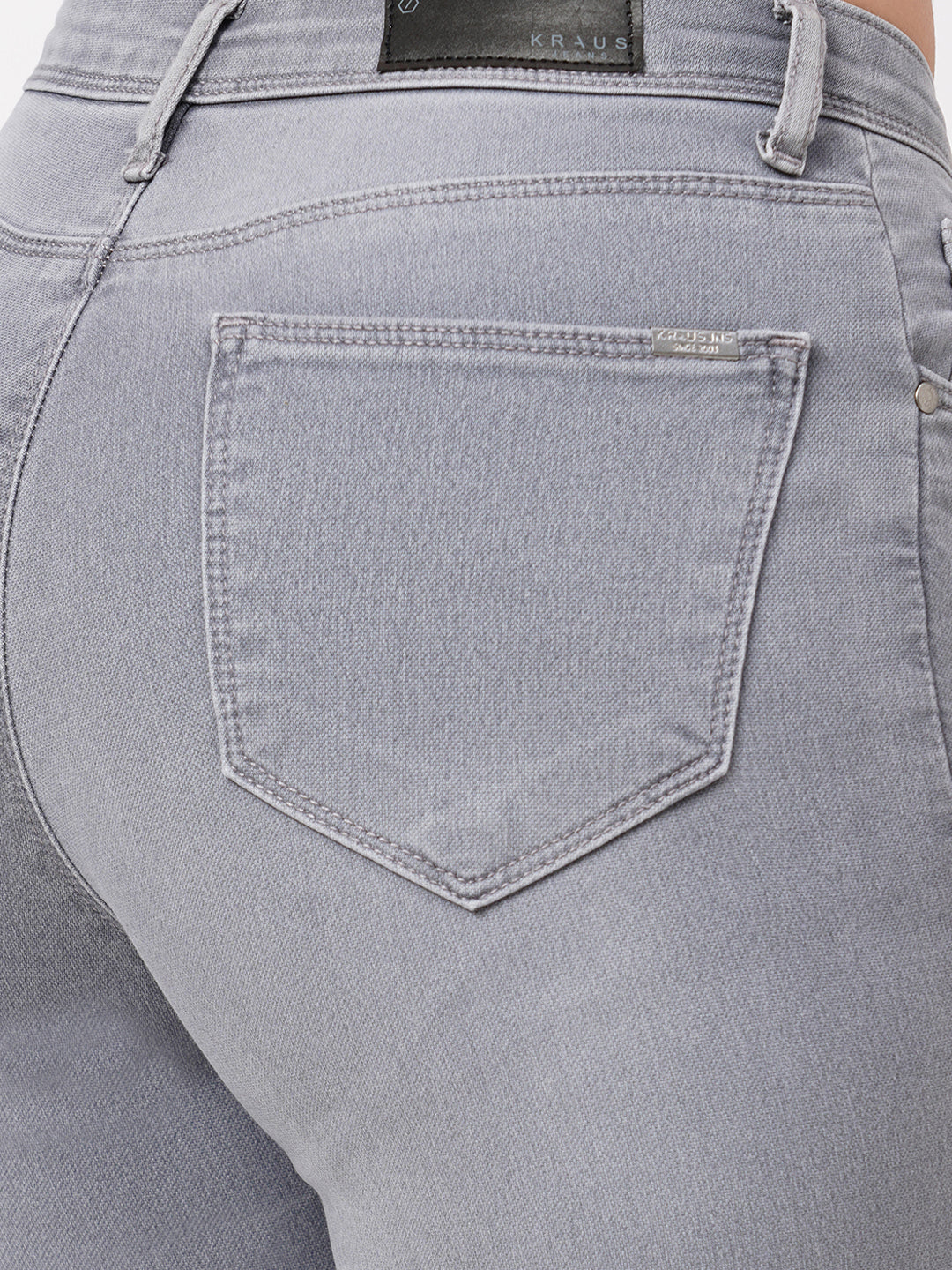 Women High-Rise Skinny Jeans
