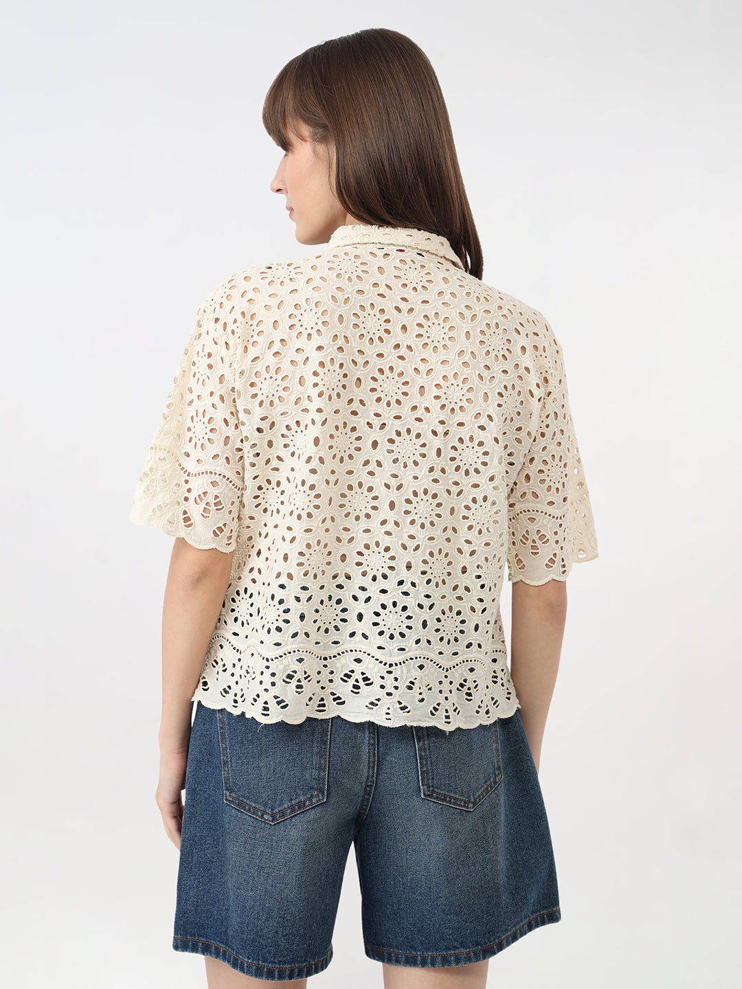 Women Ivory Slim Crop Shirt