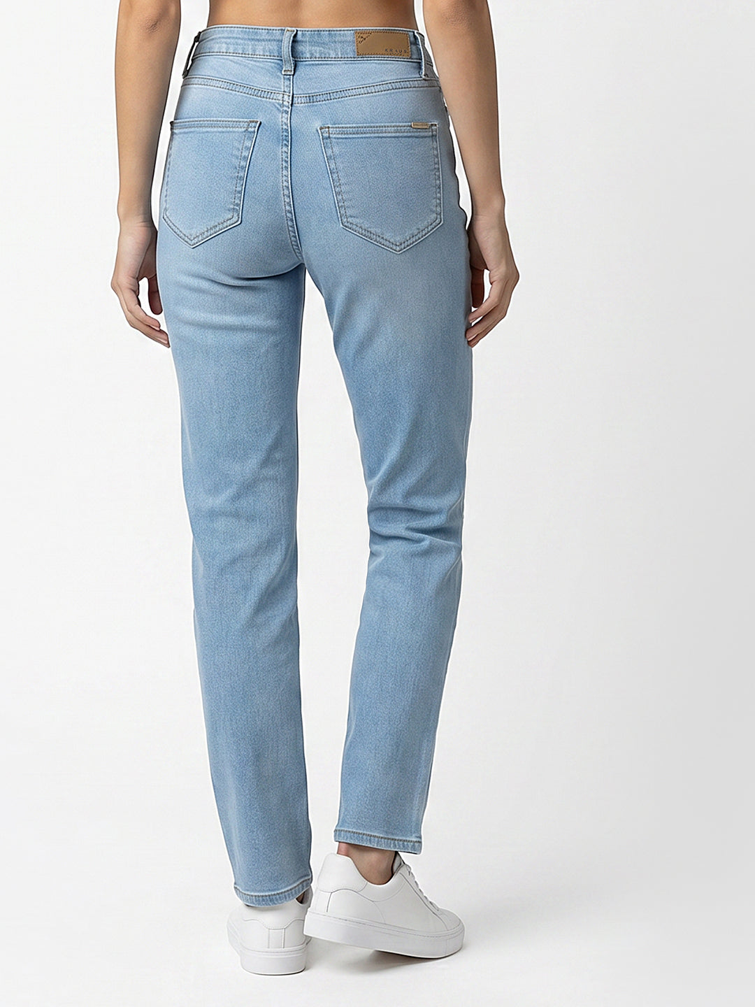 Women Light Blue High-Rise Slim Straight Fit Jeans