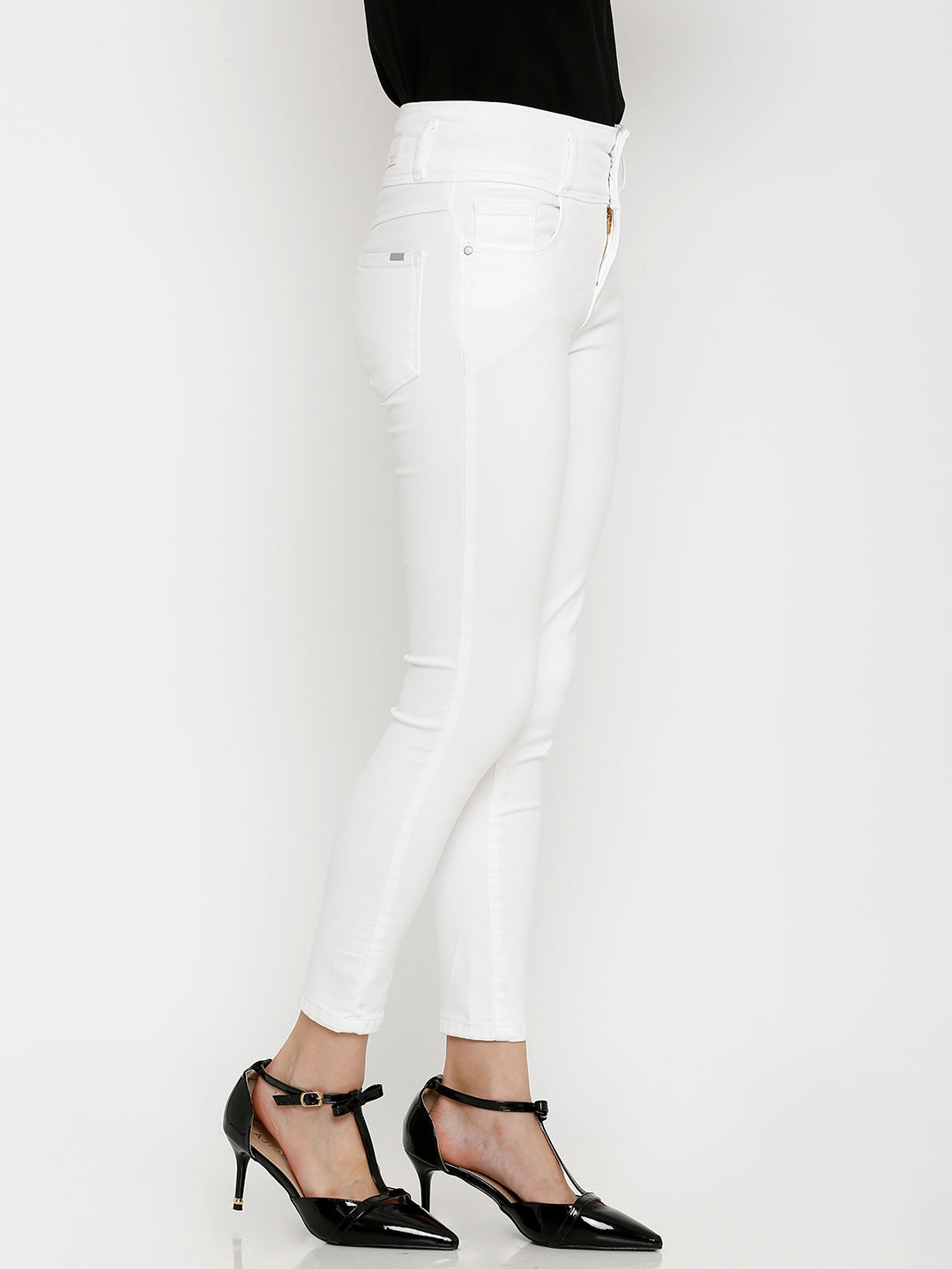 Women White Super High-Rise Slim Fit Jeans