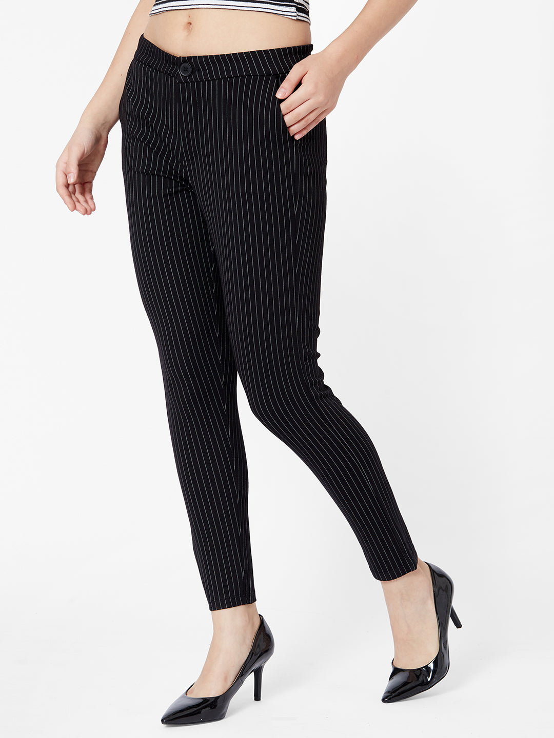Women Black Slim Fit Treggings