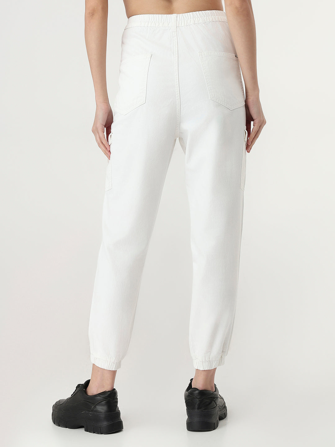 Women White Mid-Rise Skinny Cargo