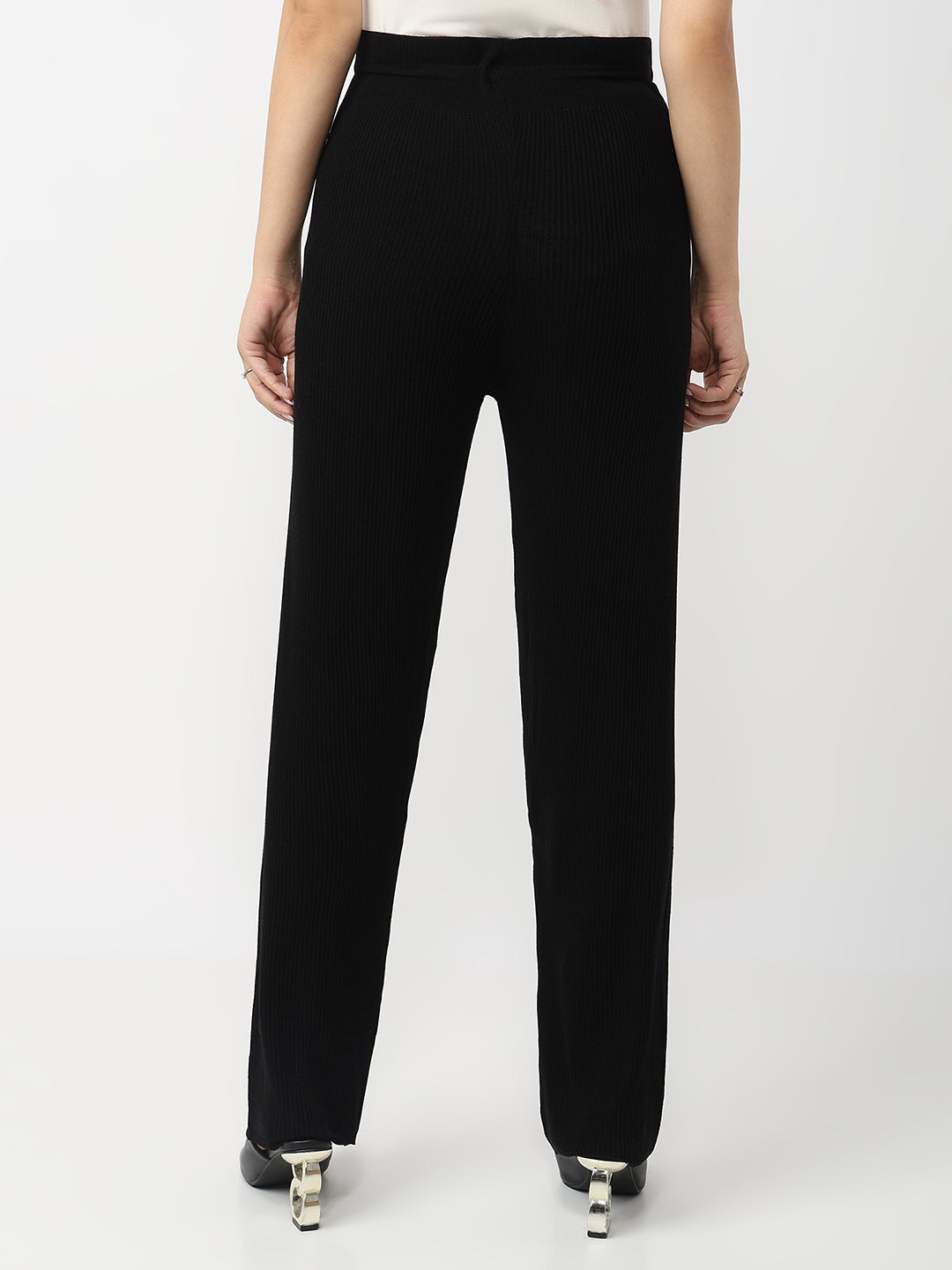 Women Black Mid-Rise Loose Straight Fit Trouser