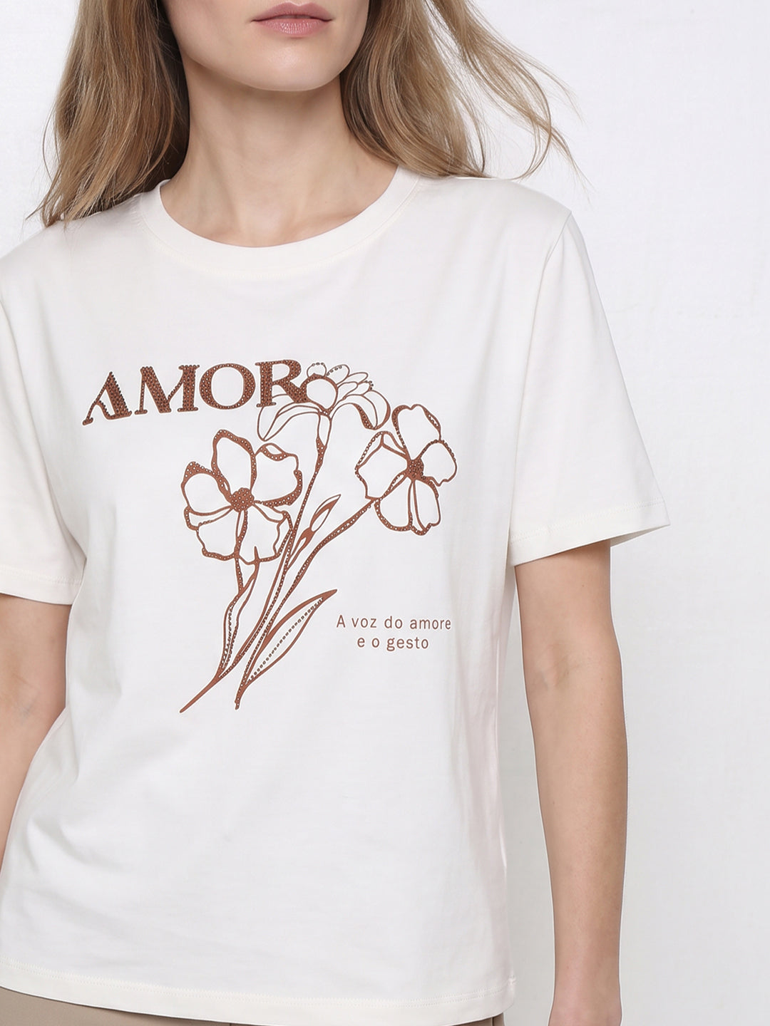 Women Off White Graphic Tees