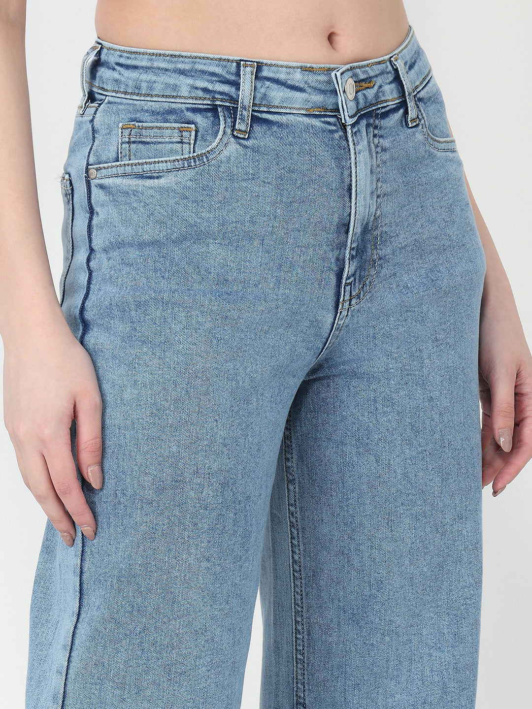 Women Light Blue High-Rise Baggy Jeans
