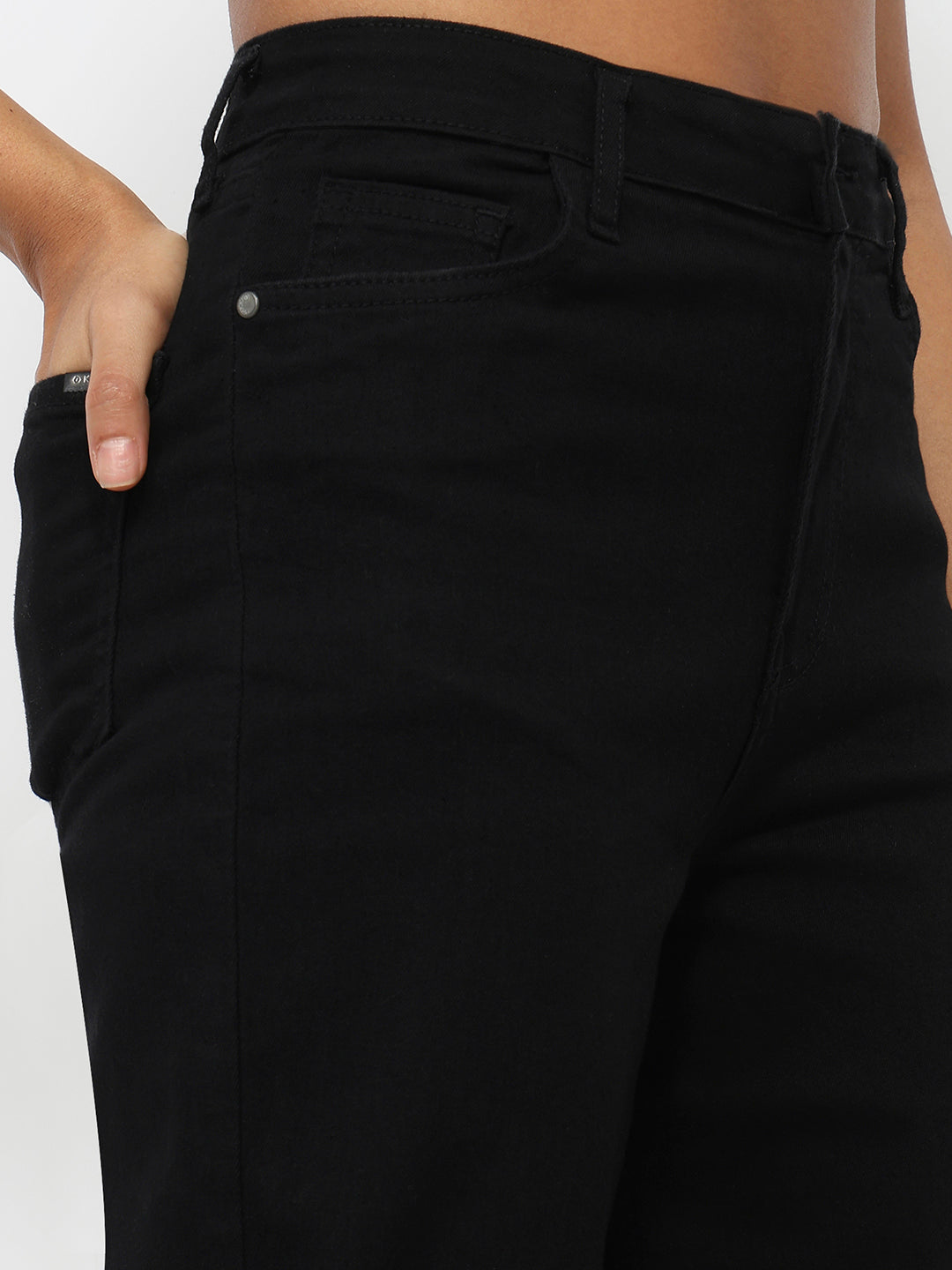 Women Black High-Rise Straight Fit Jeans