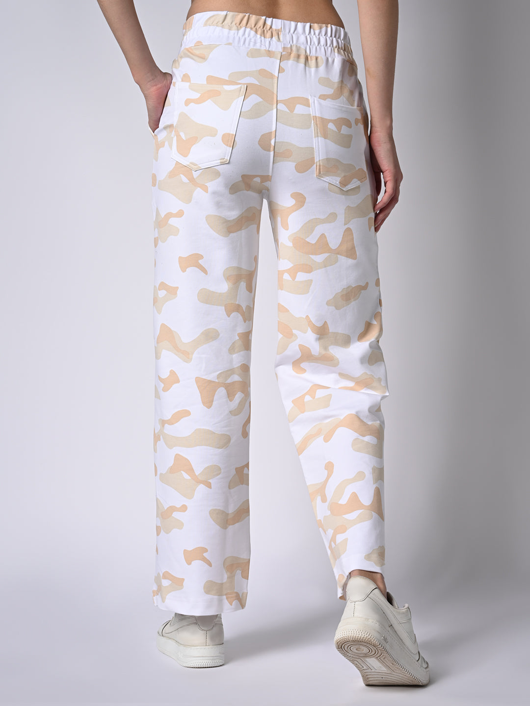 Women Beige Slim Fit Athleisure Pant