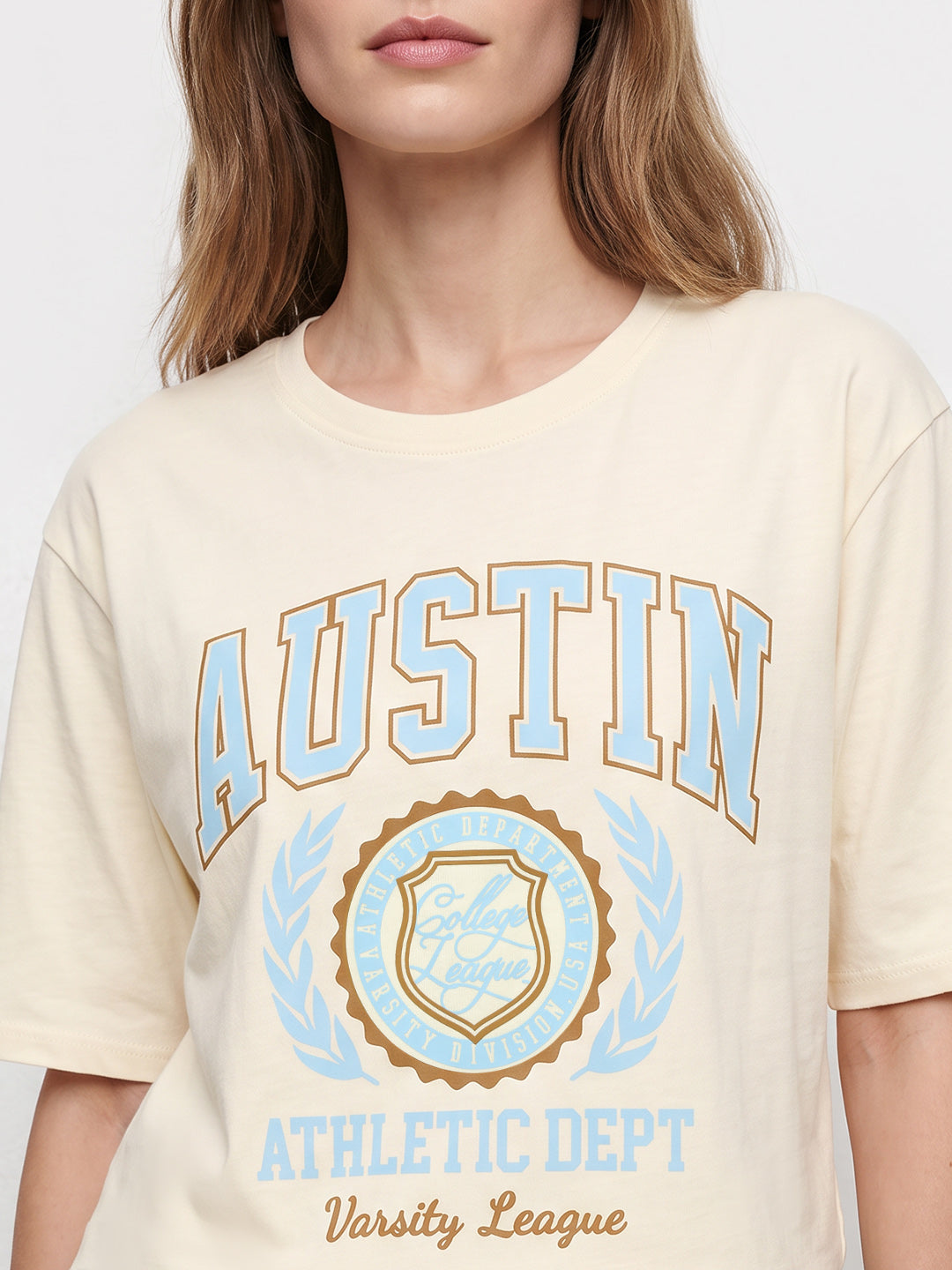 Women Ivory Graphic Crop Tees