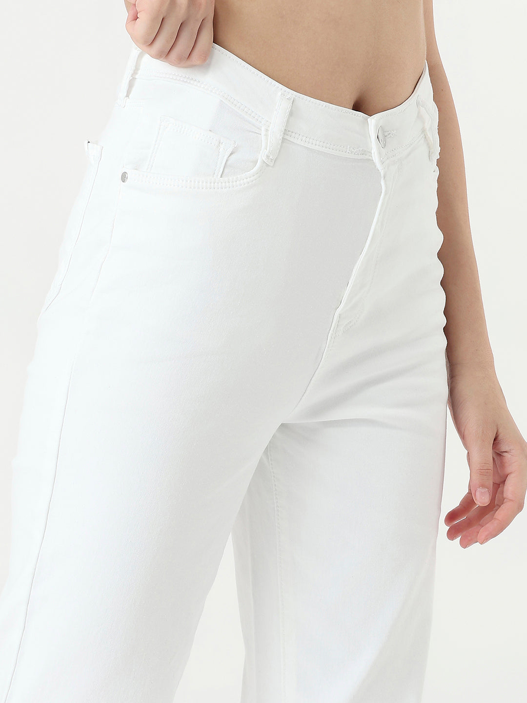 Women White High-Rise Relaxed Straight Fit Jeans