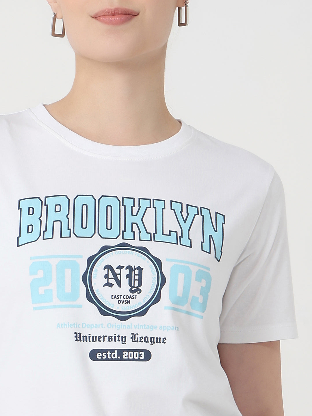 Women White Slim Fit Graphic T-Shirt