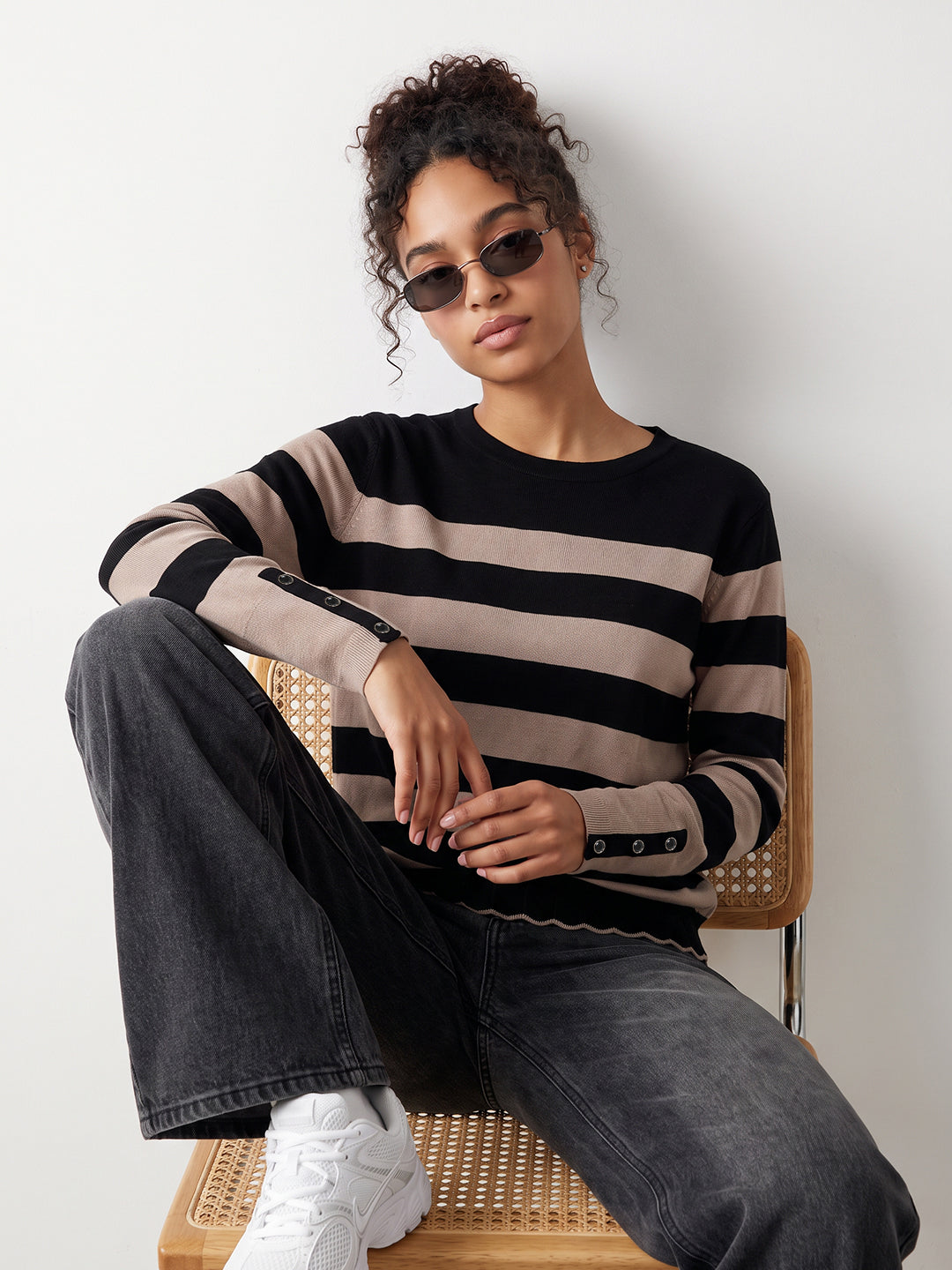 Black Summer Sand Flat Knit