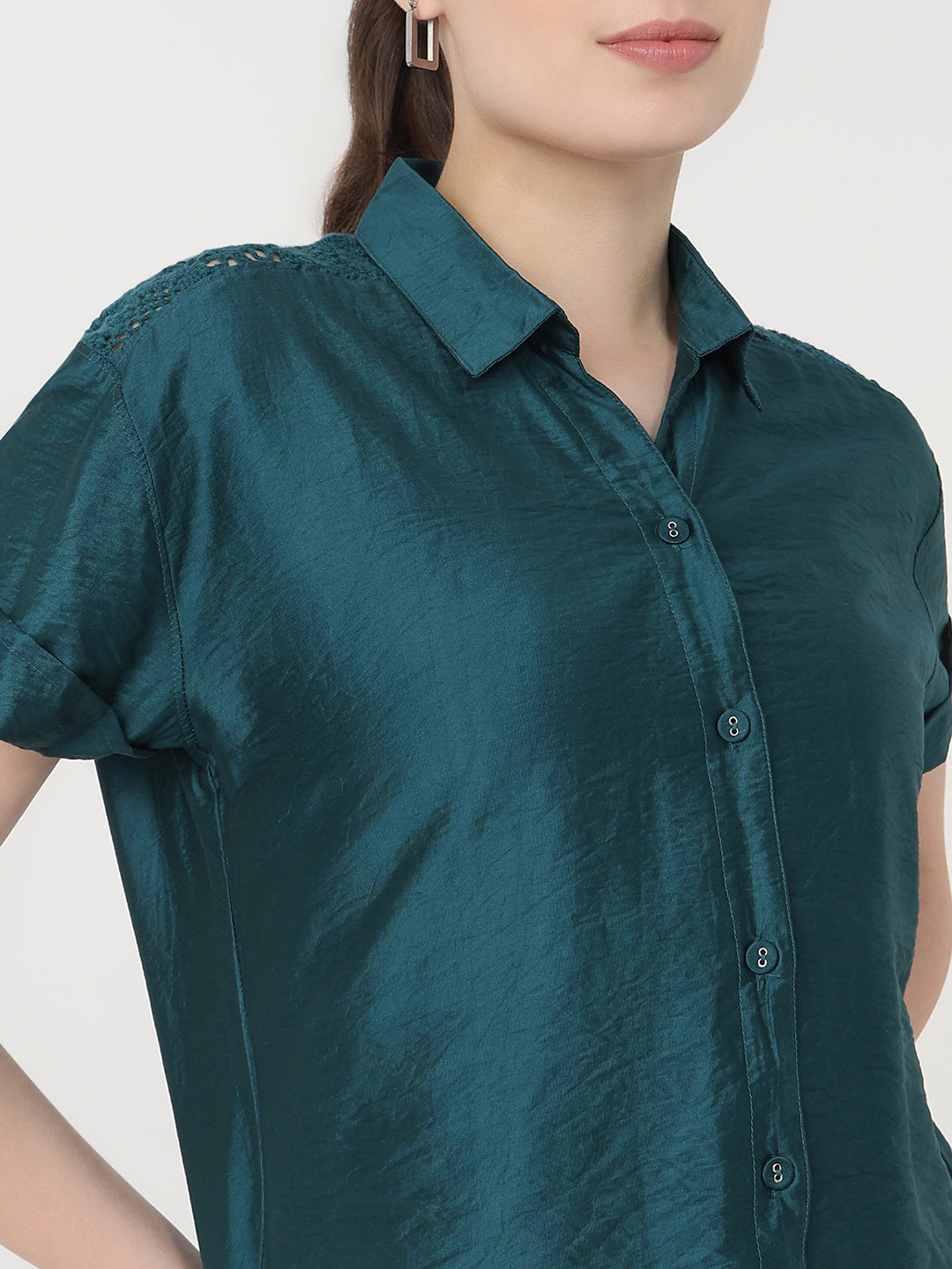 Women Deep Lake Slim Fit Crop Shirt