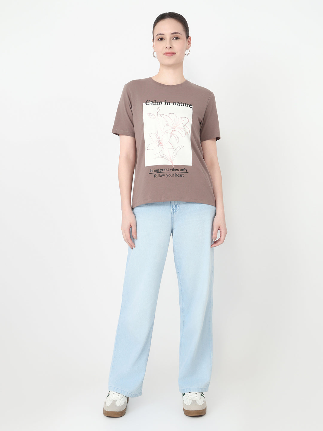 Women Oyster Slim Fit Graphic T-Shirt