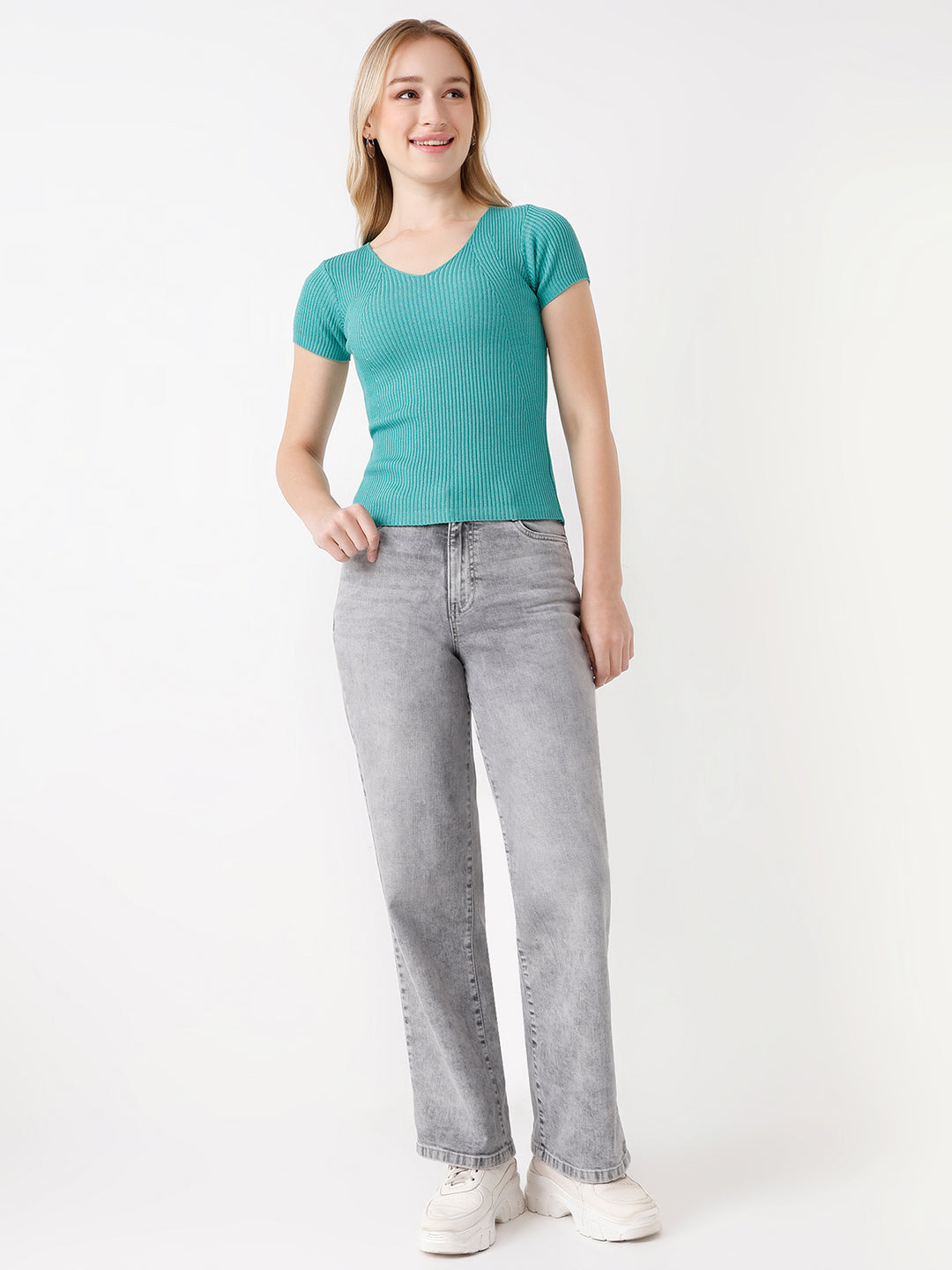 Women Slim Fit Flat Knit Top