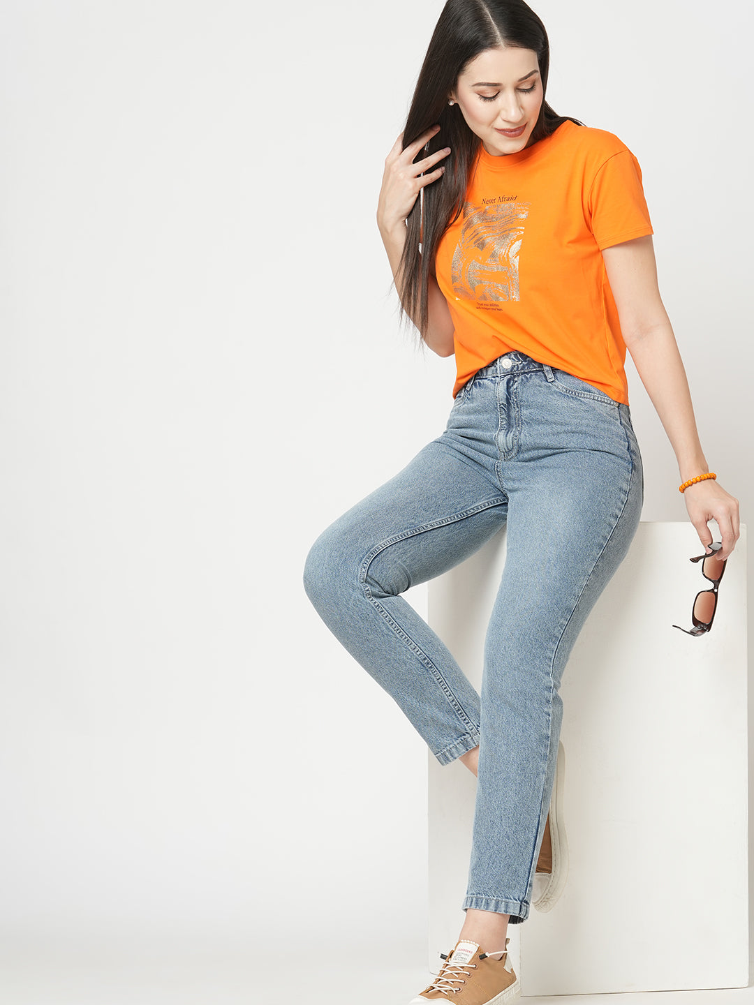 Women Light Blue High-Rise Mom Fit Jeans