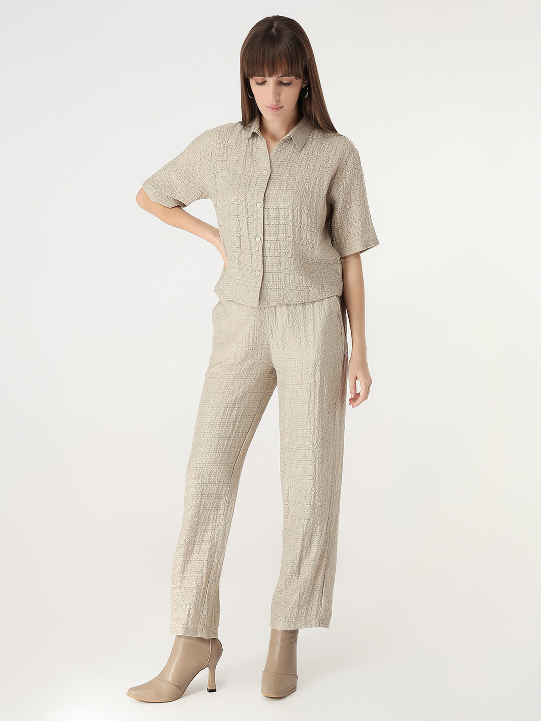 Women Pumice Stone Crop Shirt
