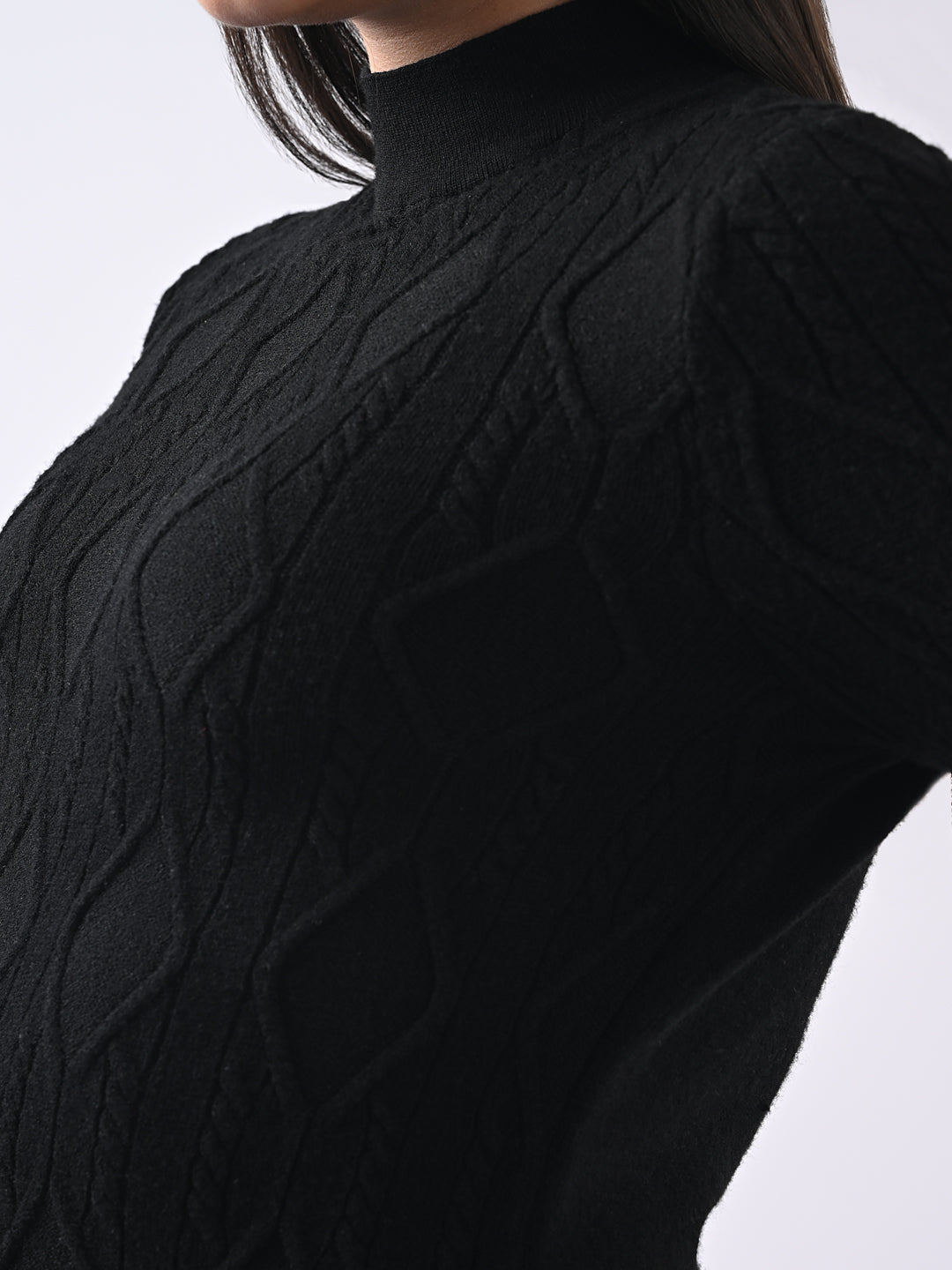 Women Self Design Sweater