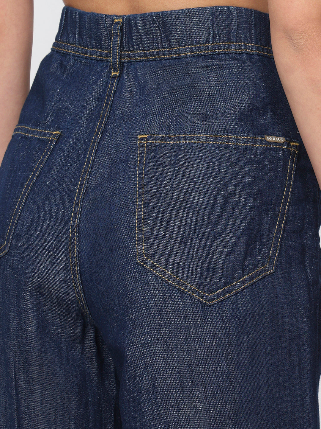 Women High-Rise Baggy Jeans