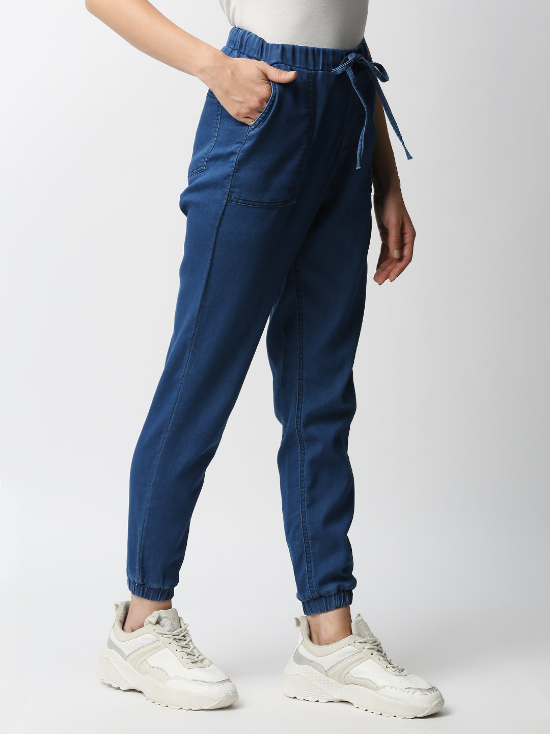 Women High-Rise Comfort Fit Joggers