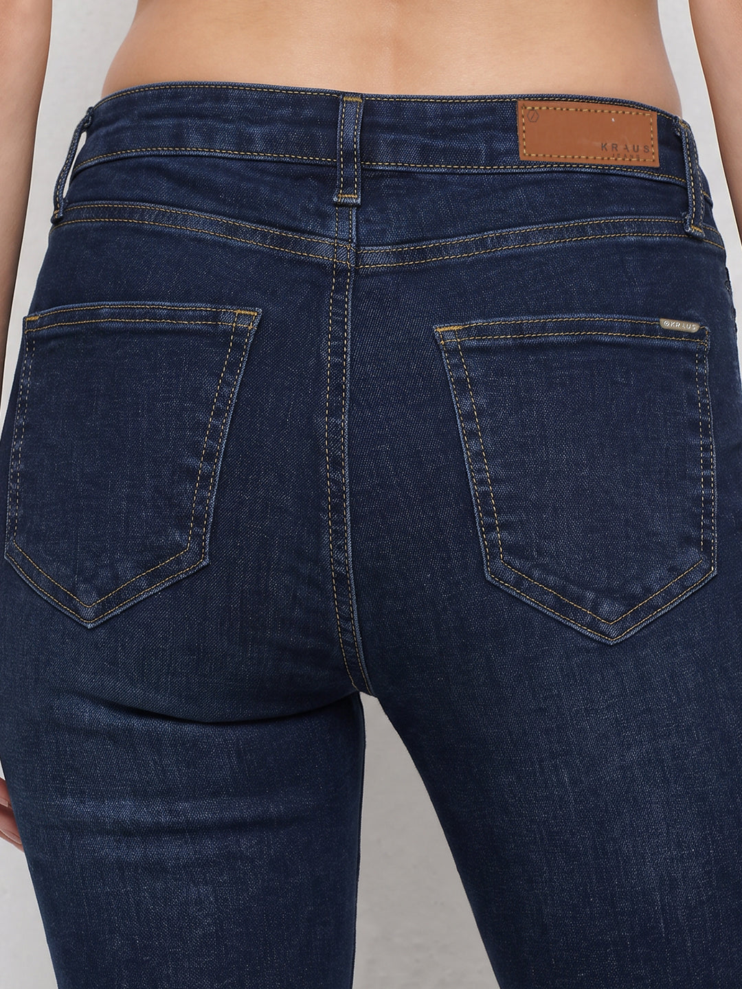 Women Blue Mid-Rise Cigarette Jeans