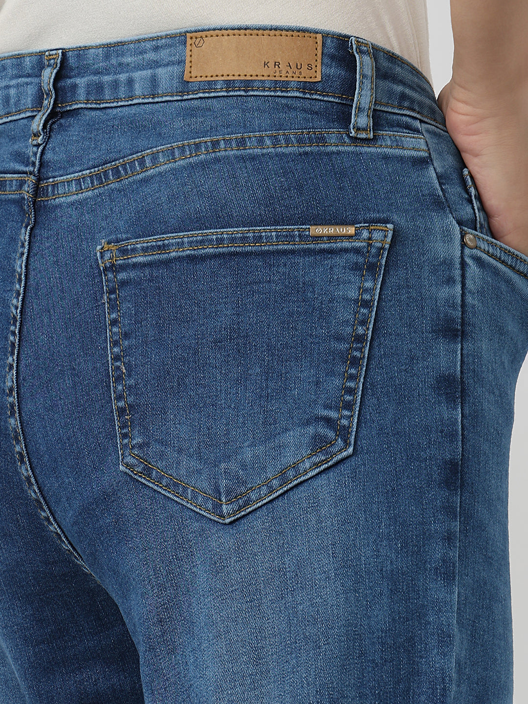 Women Blue High-Rise Straight Fit Jeans