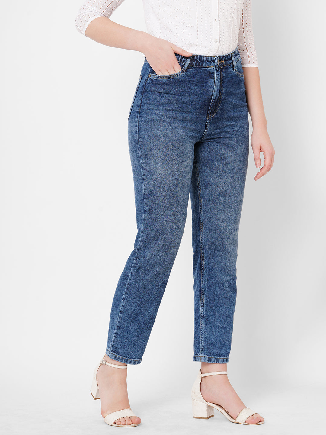Women High-Rise Mom Fit Jeans