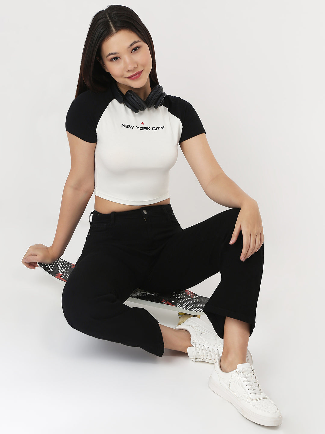Women Ivory/Black Slim Genz T-Shirt