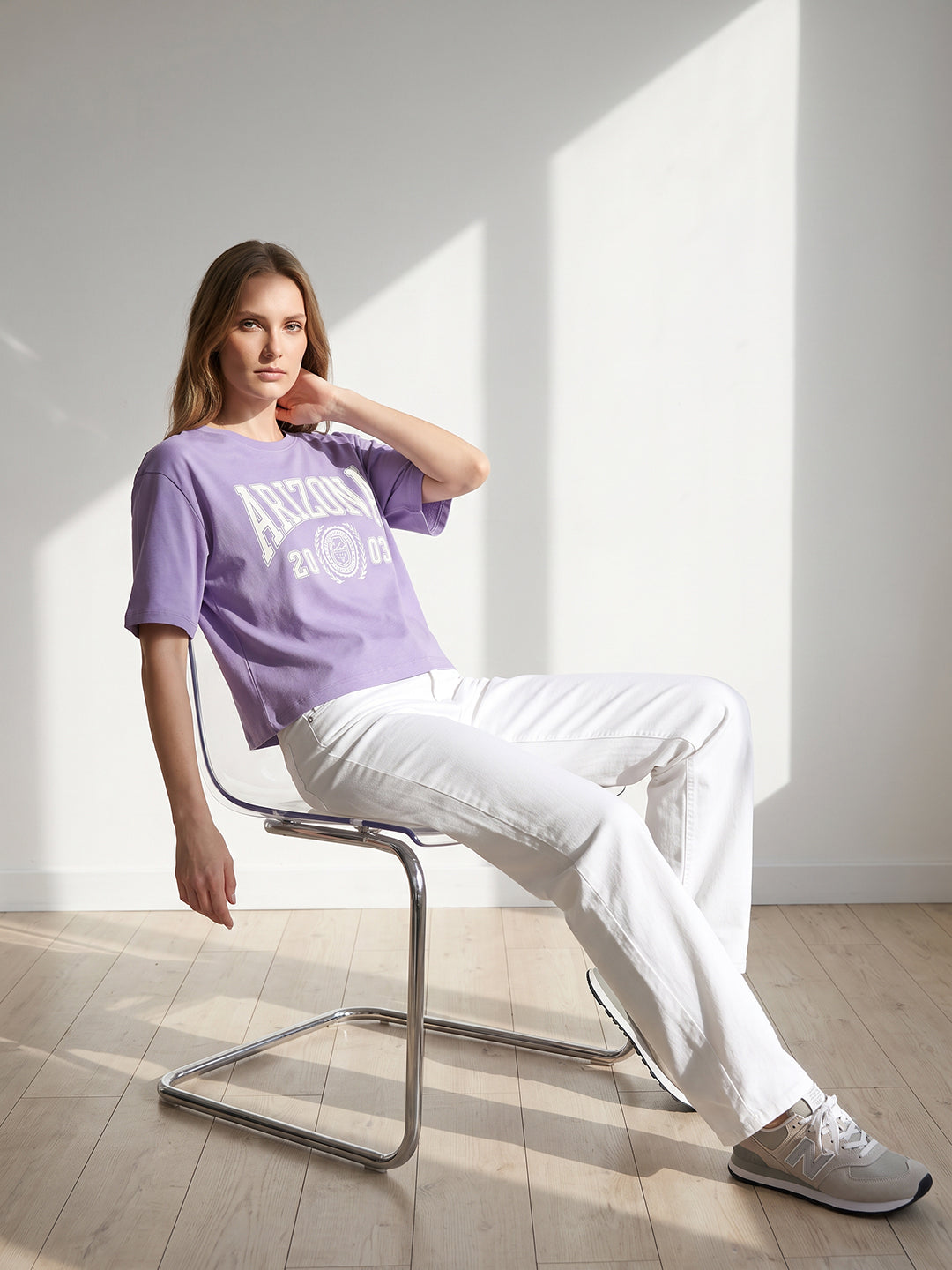Women Lilac Graphic Crop Tees