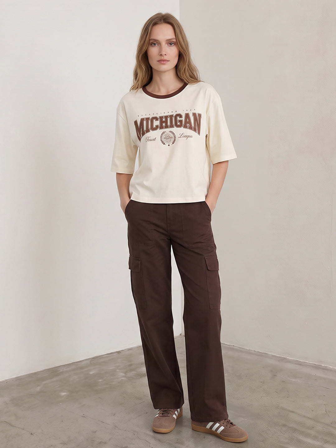 Women Ivory Graphic Crop Tees