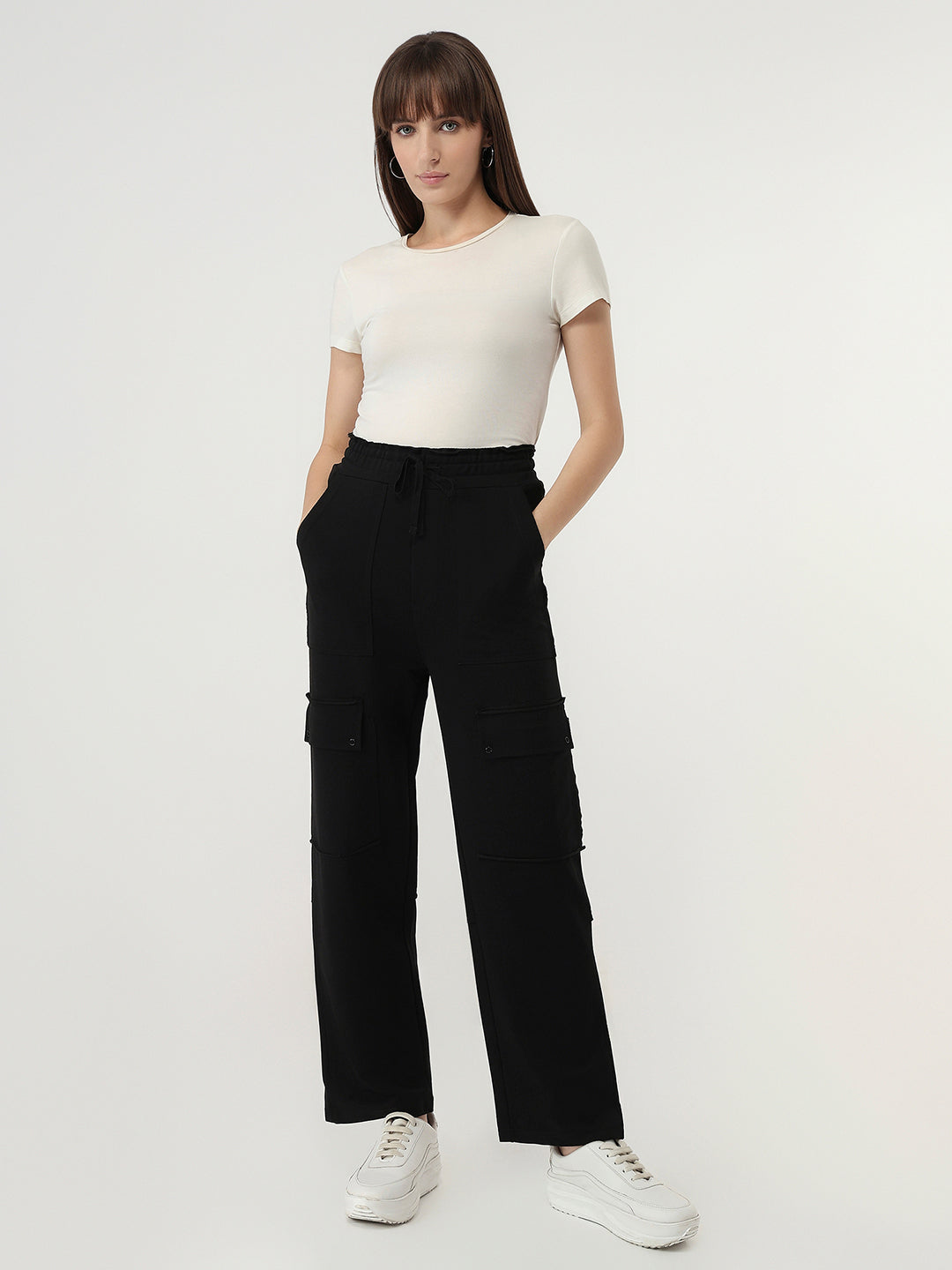 Women Black Mid-Rise Skinny Cargo