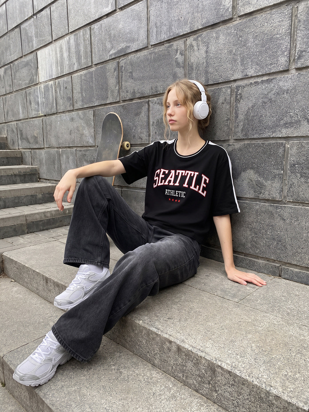 Black Graphic Crop Genz Tees
