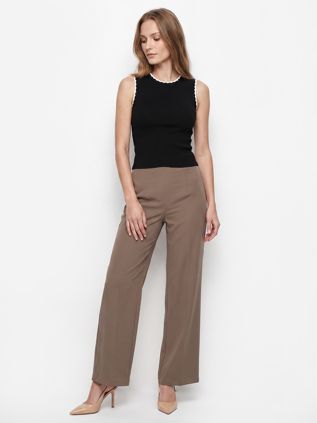 Women Oatmilk Wide Leg Treggings
