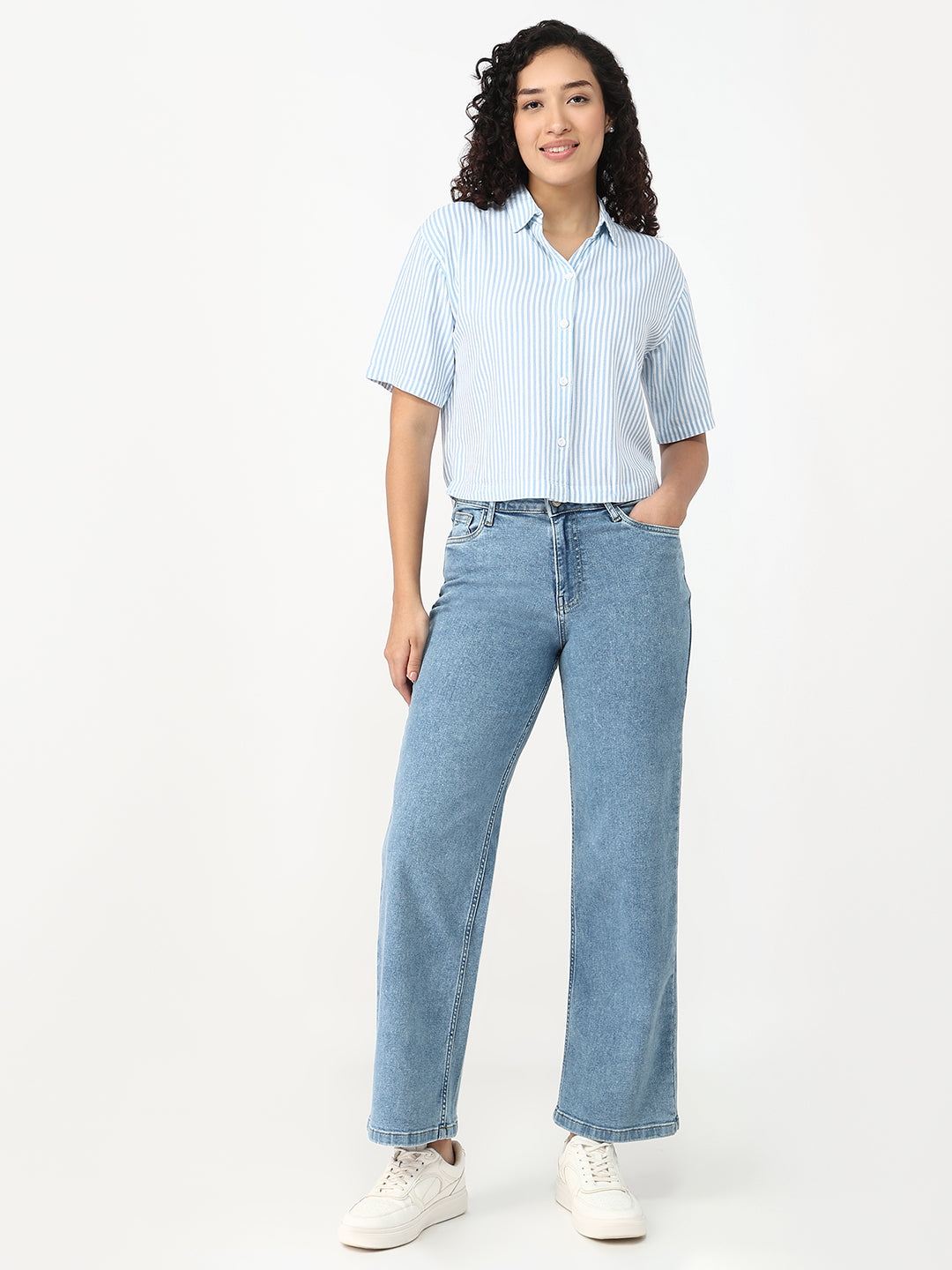 Women Medium Blue High-Rise Straight Fit Jeans