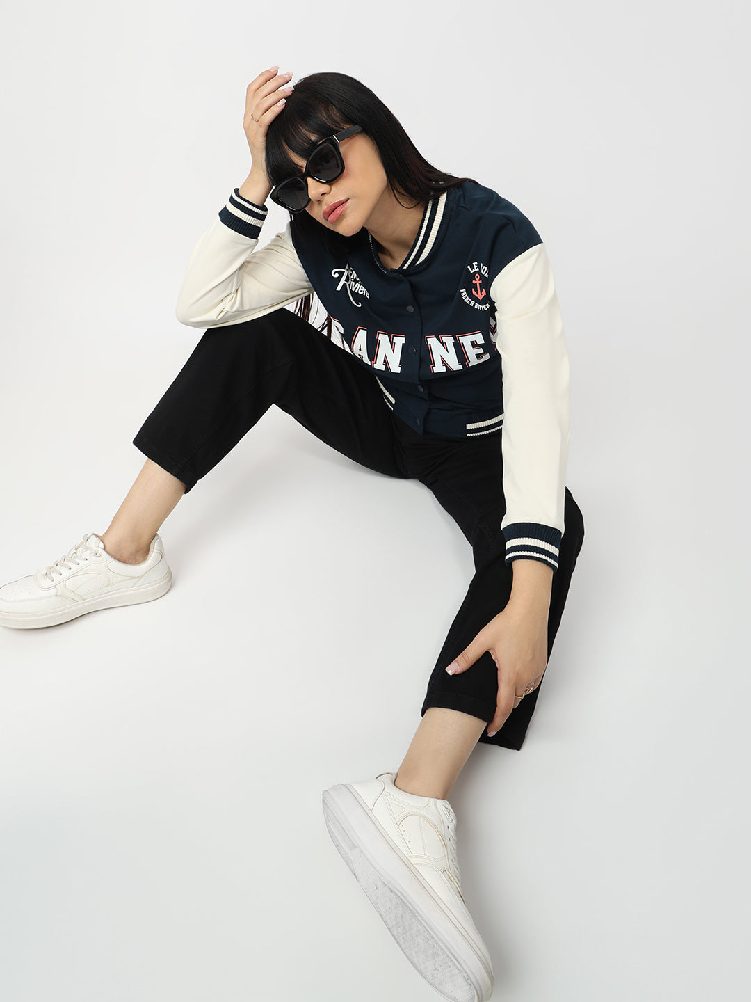Black High-Rise Straight Fit Jeans