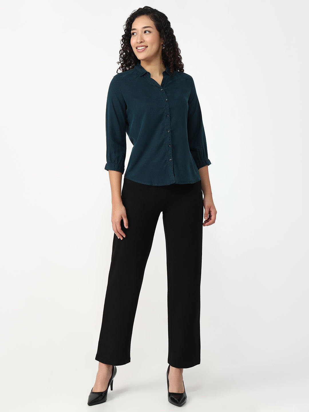 Women Black Loose Straight Fit Treggings