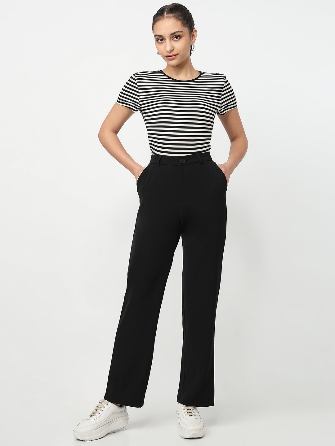Women Black Mid-Rise Straight Fit Korean Pants