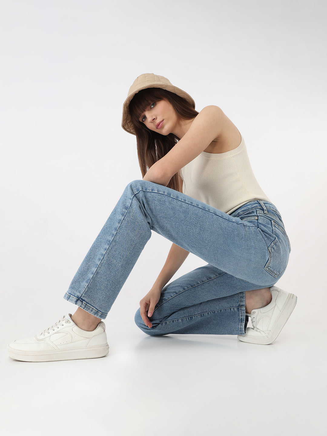 Women Light Blue High-Rise Slim Straight Fit Jeans