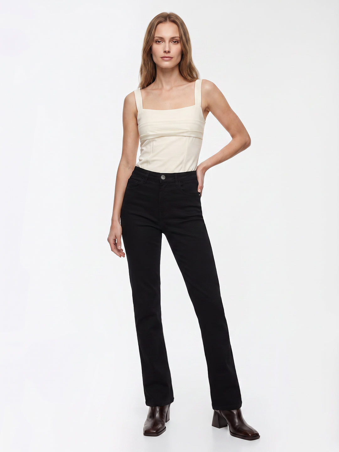 Women Black High-Rise Slim Straight Fit Jeans